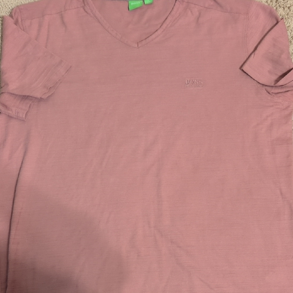 Boss Men's Light Pink V-Neck Tee